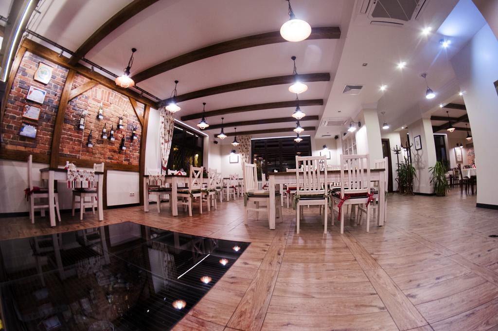Pensjonat Lido Antonin  Ngoại thất bức ảnh
